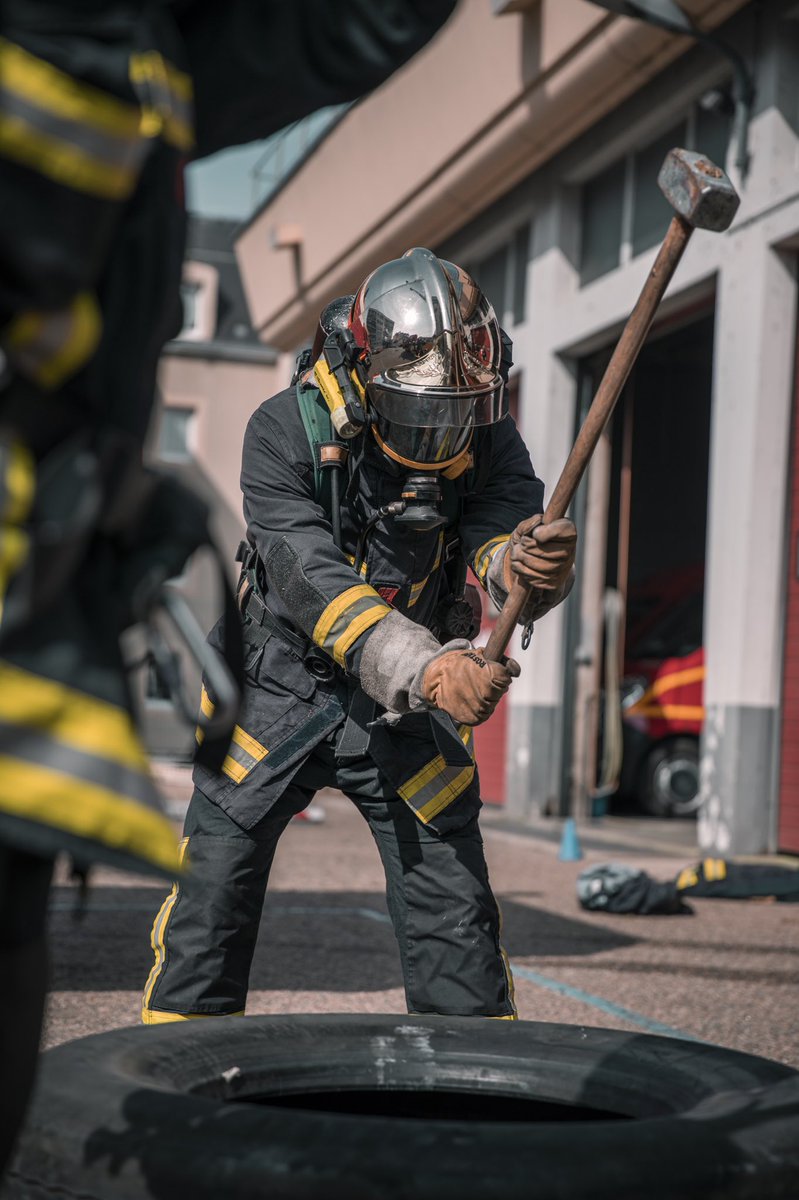 Pompiers03's tweet photo. S’entraîner pour être #prêt 💪🏼 https://t.co/crvkyeBgjJ