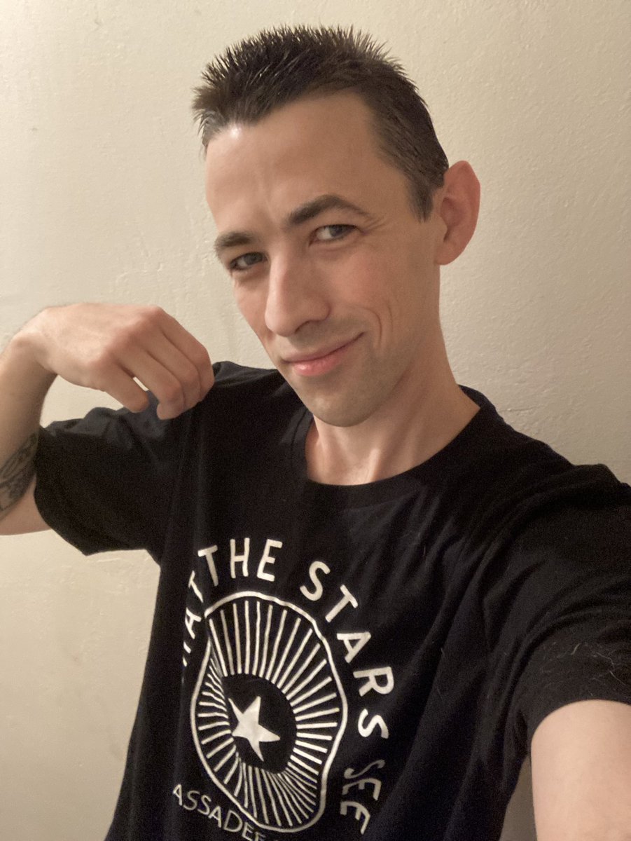 JeremeFJackson's tweet photo. 3 new amazing songs from @CassadeePope. 3 new awesome shirts in her merch store. https://t.co/8g6Luo5E8F Wondering if we will get even more new merch for the album. ๐ค #Thrive #WhatTheStarsSee #SayItFirst #TomorrowNight https://t.co/RBUgT5ZNcQ