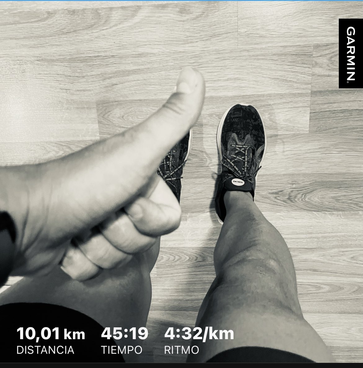 jamr_cho2's tweet photo. Probando la rodilla. 10 km tranquilos. Todo en su sitio. Sin molestias.
#estadoON #lesionOUT #continuamos https://t.co/1vhG43mhoq