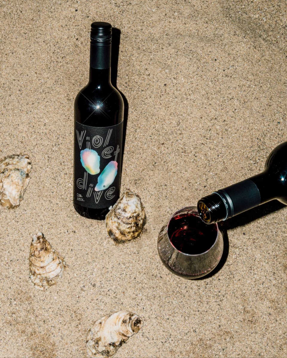 Meet Violet Dive. The perfect Cabernet for staying up too late with friends. Violet Dive has subtle oceanic minerality with notes of raspberry, strawberry, violets, mocha and oyster shells that speaks to nighttime swims. bit.ly/3meokyn

📷: <a href="/lilacfilm/">javi✧</a>