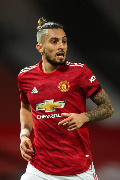 jenssen_jonas's tweet photo. Champions League: #MUNVAR
Manchester Utd 1-1 Villarreal
Alex Telles (Manchester Utd), scores a goal. https://t.co/oT2IImETrW