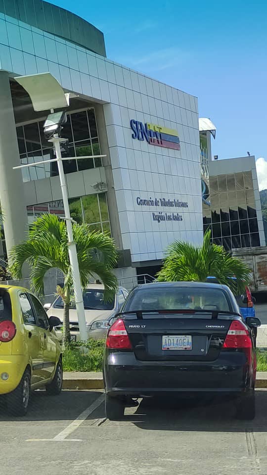 Legalcorpca's tweet photo. Hoy estuvimos realizando trámites de nuestros clientes ante el #SENIAT https://t.co/JnNSDct8UB