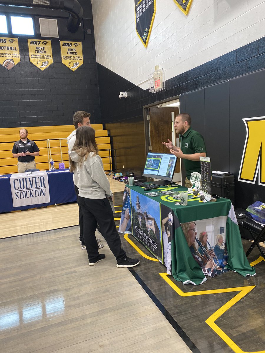 MCHS_counselor's tweet photo. MCHS students had a great time at the college fair today!!  Thank you #MOACAC and all of the representatives who participated!! https://t.co/NvNY6ofnOJ