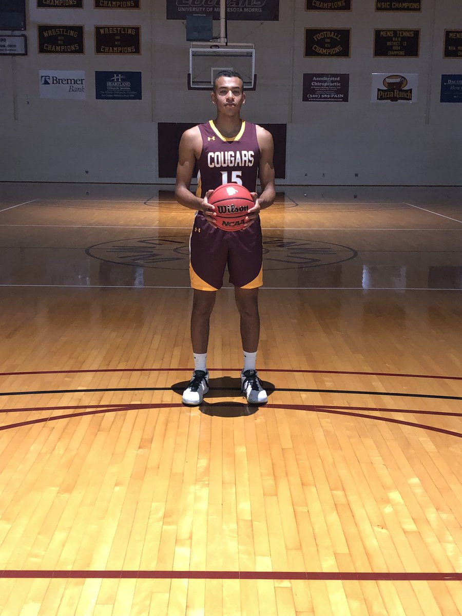 UMMorrisMBB's tweet photo. 👀 https://t.co/5EWvRMxLFo