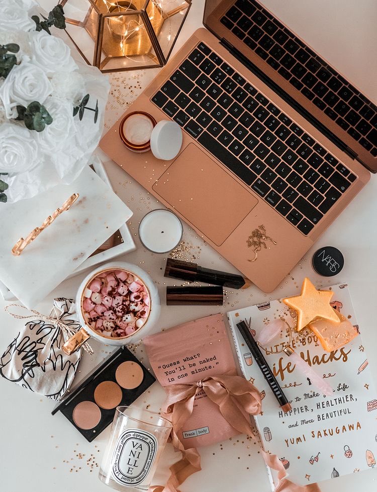 bWy__'s tweet photo. ٍَٙ✍🏻 ͜℘₰

بِعٌض #أّلَګلَمَآتّ
 تّوِلَدِ مَنِ أّلَقِلَوِبِ
#لَتّعٌزِّفِّهِآ أّلَشٍفِّآهِ ګمَعٌزِّوِفِّهِ
تّتّرآقِصٌ لَهِآ #أّلَأروِآحٌ
بِمَجِردِ #مَلَآمََّستّهِآ أّلَأَّسمَآعٌ "
࿐❥
`·.✿°•✵°✿.   
🦌𝔥𝔞𝔪𝔰𝔞  ᭨
࿐❥
ৡ✵ #ثُرَثُرَةِ_قًلُمٌ_لُيَسِ_الُا ✎  ৡ https://t.co/uPx6uc6Q9L