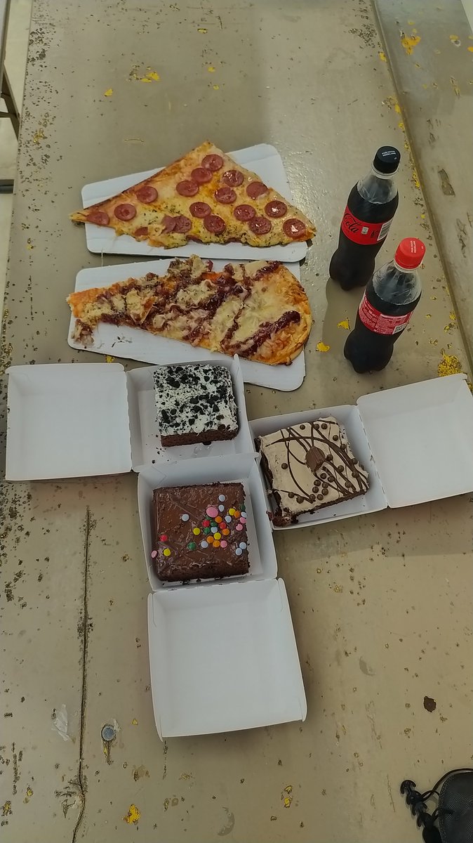 EliasLM84's tweet image. Amb un parell. #LaBeata #Mareny
#CulturaDelEngorde