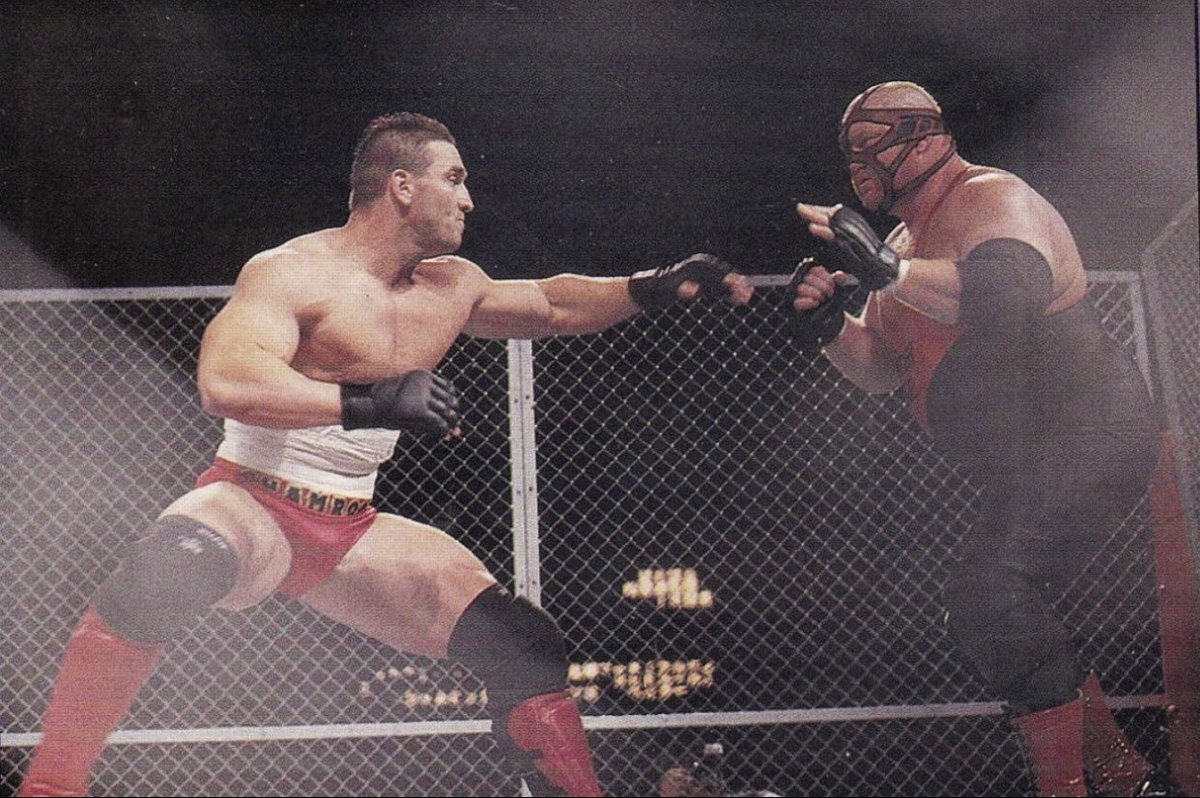 Dark Side of the Ring on Twitter: "With death-defying stunts and - Dark Side Of The Ring Blood & Wire: Onita's Fmw