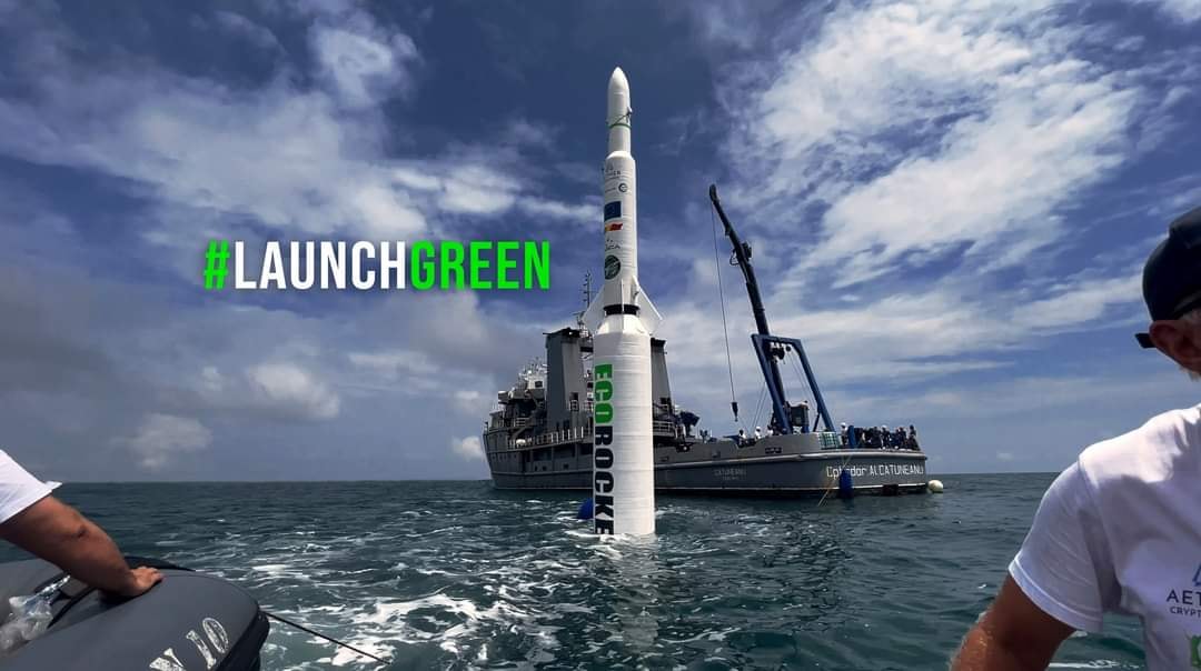 NightKCrypto's tweet photo. @FabriLemus7 Forget all the degen plays and shitcoins you've ever done and have a look at @Aether_Crypto !!
First ever crypto that goes to space by partnering with @arcaspace. First ever eco friendly rocket launching in 8-10 days.
#ATH
#AETHER
#ECOROCKET
#ARCASPACE https://t.co/LGxQFHj3Xk