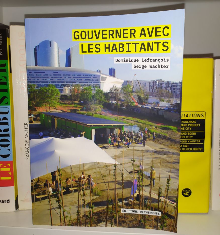 Living labs, urban labs, et rénovation urbaine 
Sur l'expérimentation urbaine, ses vertus et limites. 
Excellent ouvrage issu d'un programme <a href="/AgenceRecherche/">ANR - Agence nationale de la recherche</a>, note critique en cours....
➡️ editions-recherches.com/fiche.php?id=1…
<a href="/EdRecherches/">EditionsRecherches</a> @UrbanLabParis <a href="/anru/">anru</a>