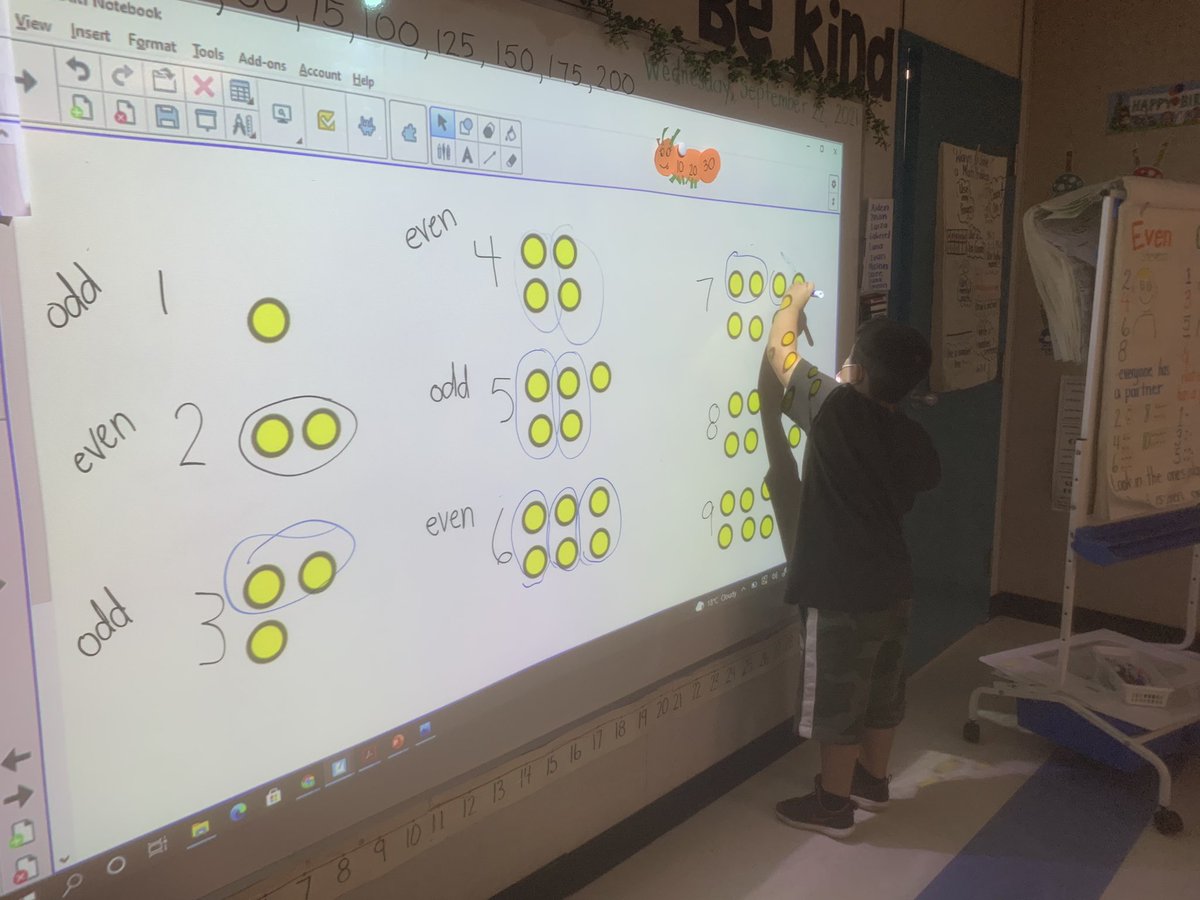 MrsHenchey23's tweet photo. We know how to determine if a number is odd or even! I even tried to trick Grade 2 with some really, really big numbers and they could still figure it out! See if you can trick them at home! #sjanumeracy https://t.co/yHz8sJ0XFq