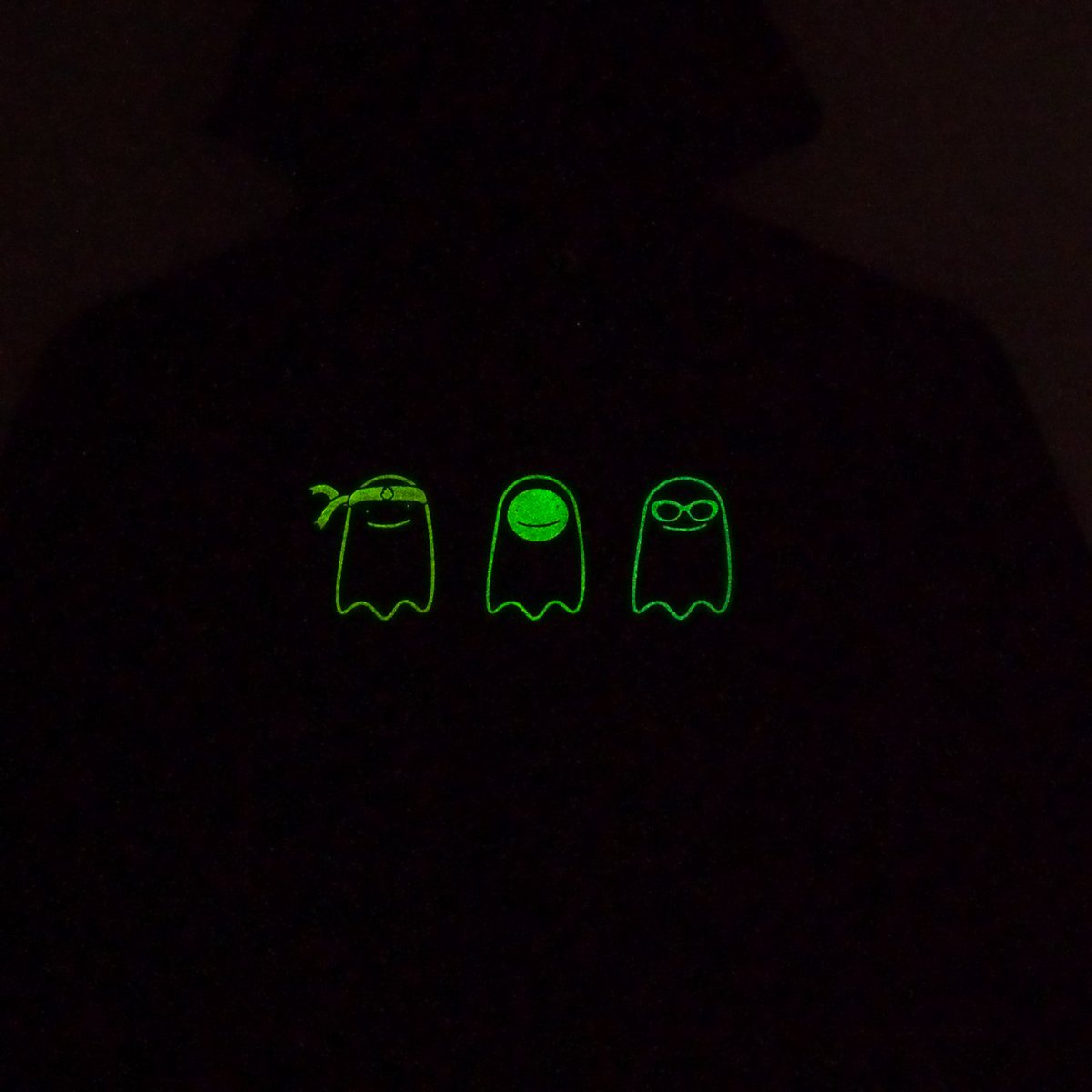 DreamMusicTaken's tweet image. My Halloween hoodie and the Dream Team Halloween hoodie coming soon : )