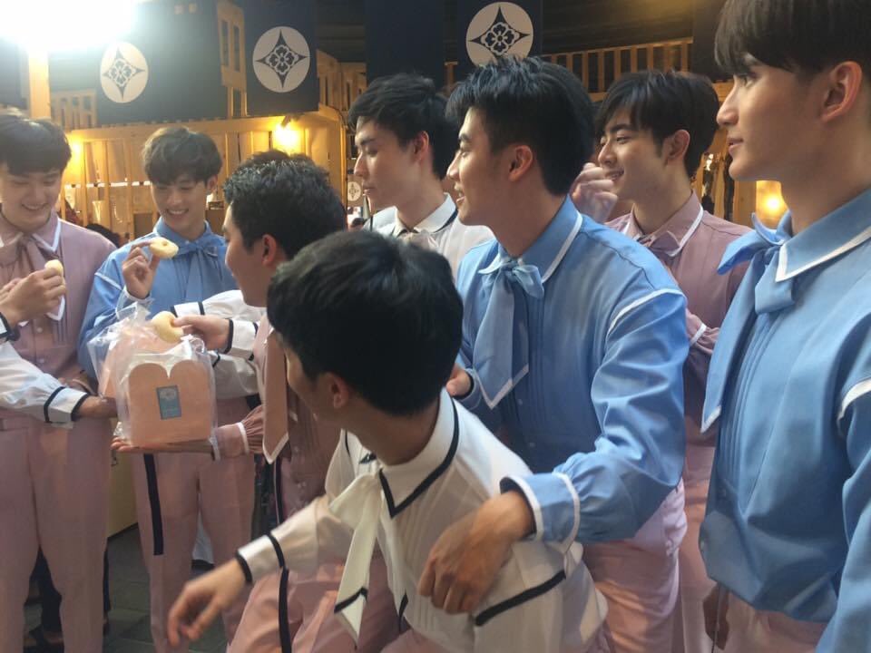 LoveInTheMixx's tweet photo. 3 ปีผ่านไปไวเหมือนโกหก 😘

#mixxiw https://t.co/PKADGts70x