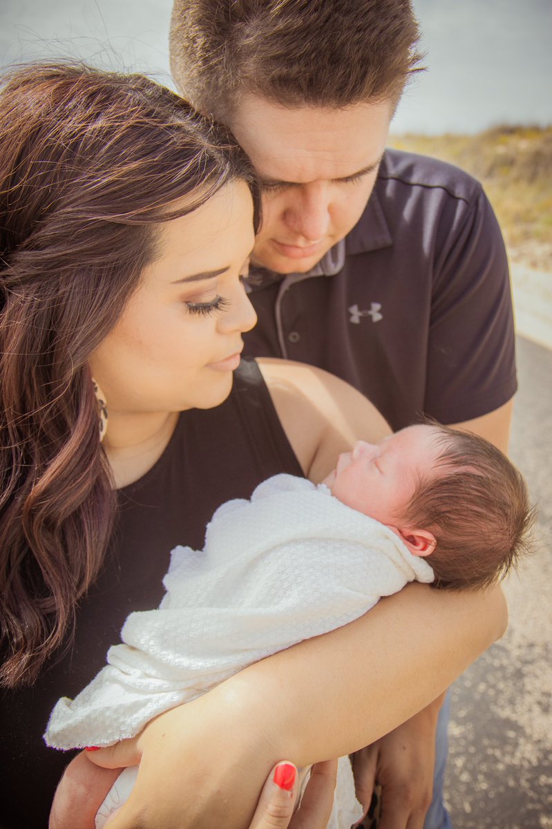 Kayleeen4's tweet photo. In love with my little family 💙💙💙 @matt_ligon https://t.co/8OMwBgNskP