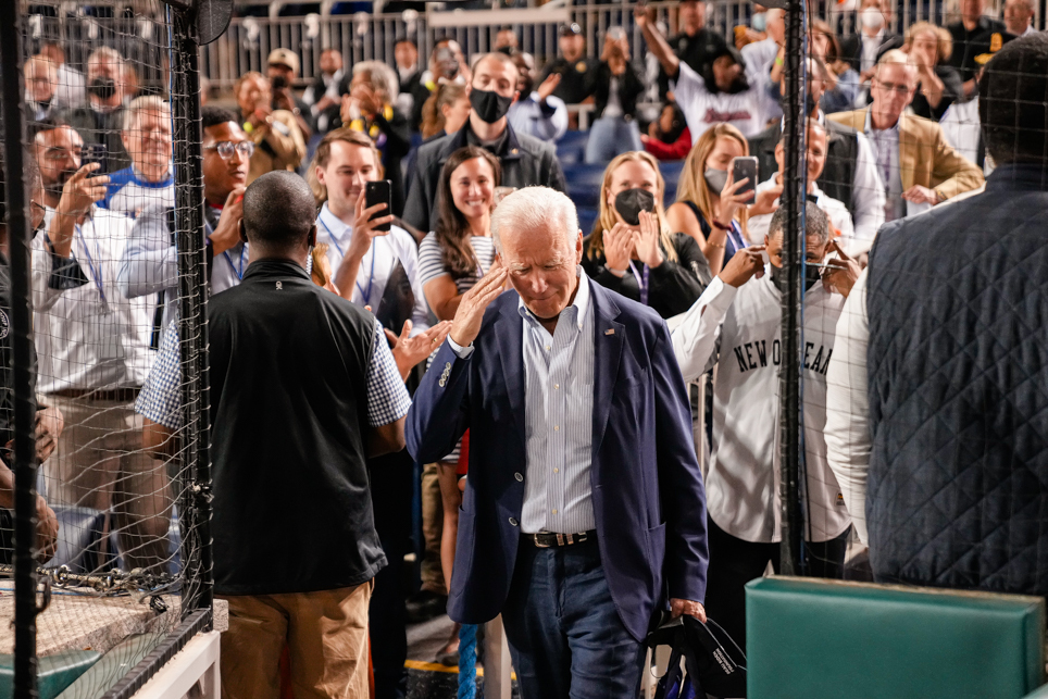 Nationals's tweet photo. Meanwhile, back in DC...

It was an honor to host @POTUS and the Congressional Baseball Game for Charity at Nationals Park.

#NATITUDE https://t.co/WgRyoE91Od