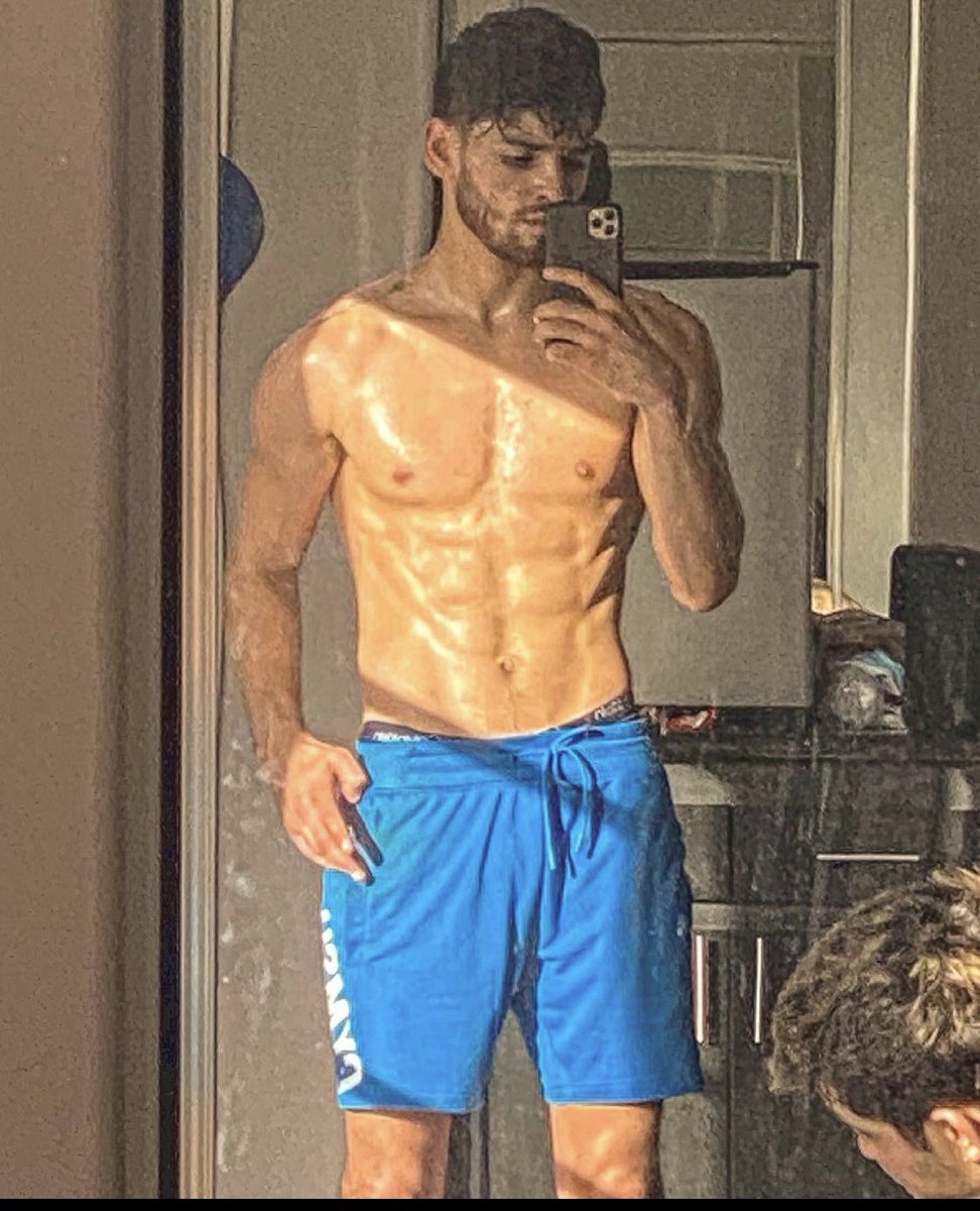 Golden boy of boxing