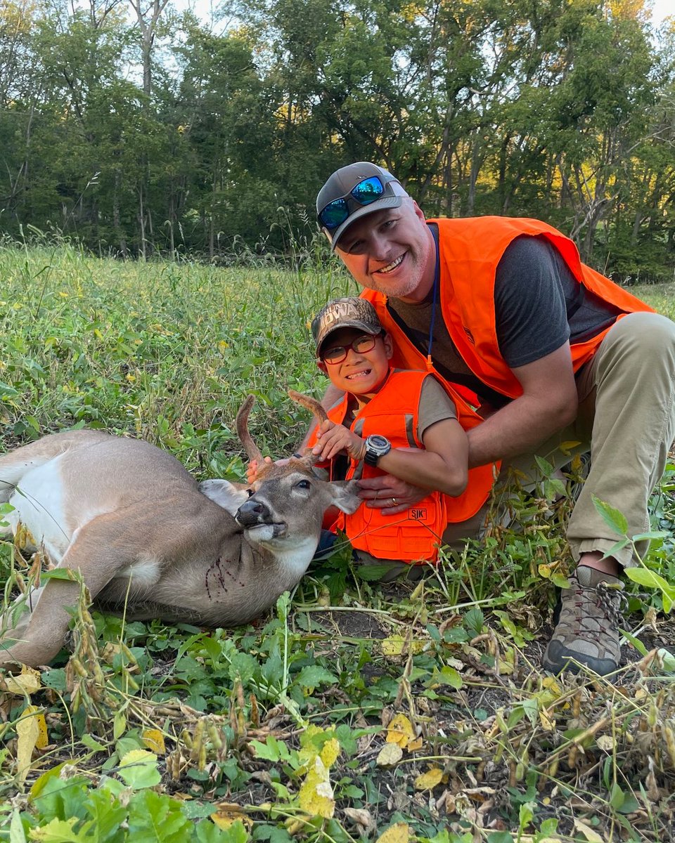 iowadnr's tweet photo. Congratulations to Jonah on harvesting his 1st deer!

Although Jonah does not have mobility with his legs due to spina bifida, he's still able to get into the field with the assistance of our Huntmaster blind.

To reserve the Huntmaster blind: jamie.cook@dnr.iowa.gov
#IowaHunting https://t.co/hvc0okT7GV