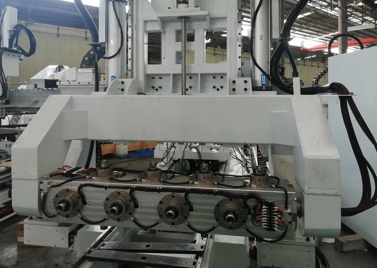 vctchung's tweet photo. VM1000B VFD with high speed principal axis wood processing machinery.

#VFD, #ACDrive https://t.co/LJ6AZzQULh