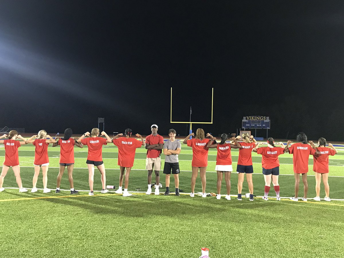 Kmossinghoff's tweet photo. Homecoming 2021💙💛
Wednesday night ending with good ole powderpuff tournament! Appreciate @FHVikings @amanda_graser @FHHSPrincipal for allowing the student body the opportunity to be able to play powderpuff! Red team made it to the finals out of 17 teams! #Kitkatt #HowellVikings https://t.co/k81FWd01RF