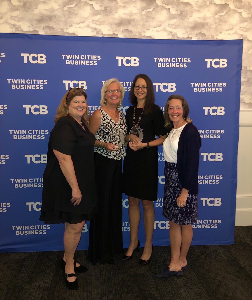 Sample_Anne_OSU's tweet image. I so enjoyed celebrating all the Outstanding Directors at @TCBmag's event this evening. If you’re considering board service, review the insights in @NavigateForward’s new guide, Board Readiness Essentials. navigateforward.com/ODA  #BoardReadiness #OutstandingDirectorsAwards
