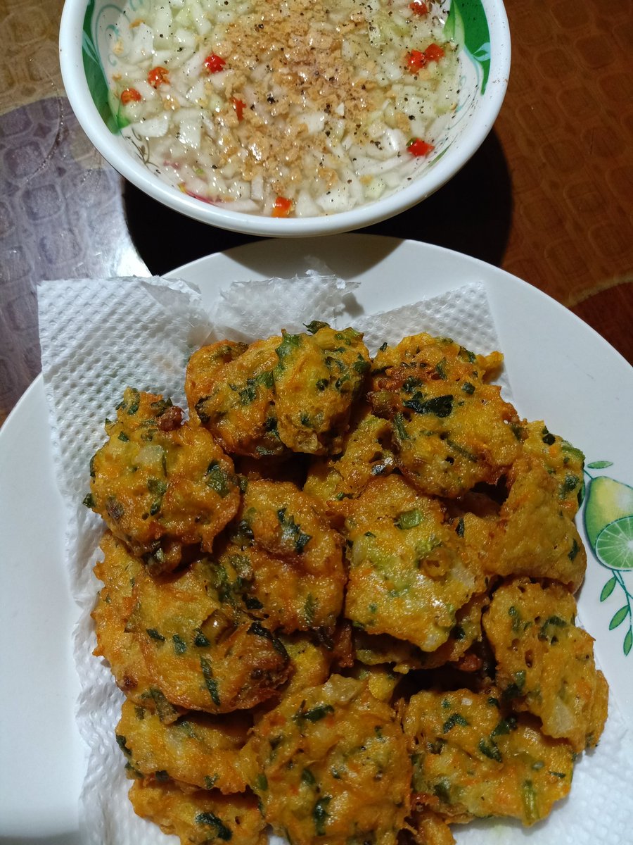 SuvaYen's tweet photo. ✨My vegetbles ball with spicy sauce😋✨my new recipe..
#BlessedAll🙏 https://t.co/v9yL0Z22mJ