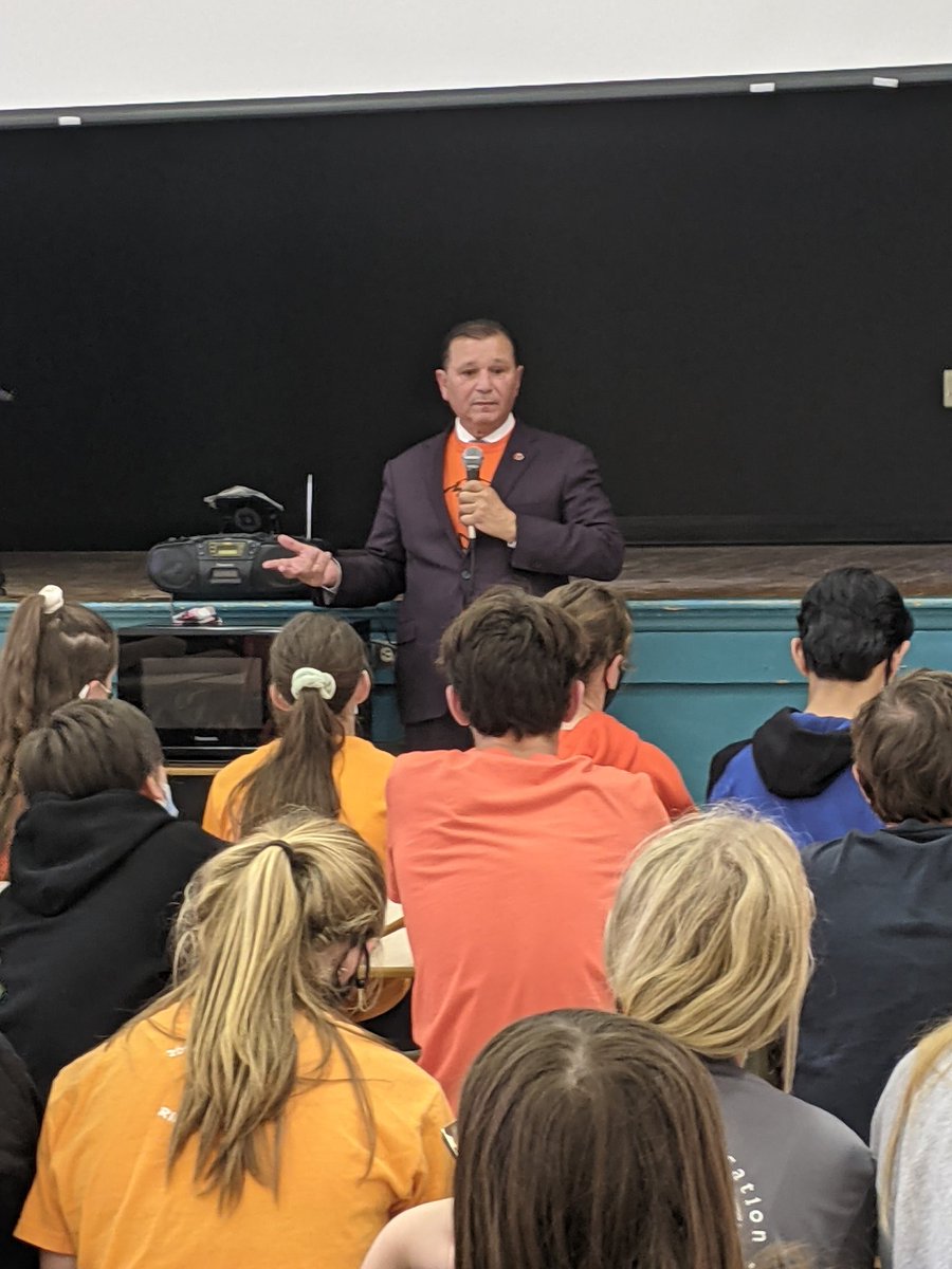 kentabutler's tweet photo. Thanks for the visit today @BrianFrancisPEI . @BirchwoodCobras  did a lot of learning this week and there was a tremendous buy-in from staff and students.  Today, I learned a lot about Day Schools on PEI. Tomorrow must be such an important day to you and your life long work! https://t.co/ikjgOysQqP