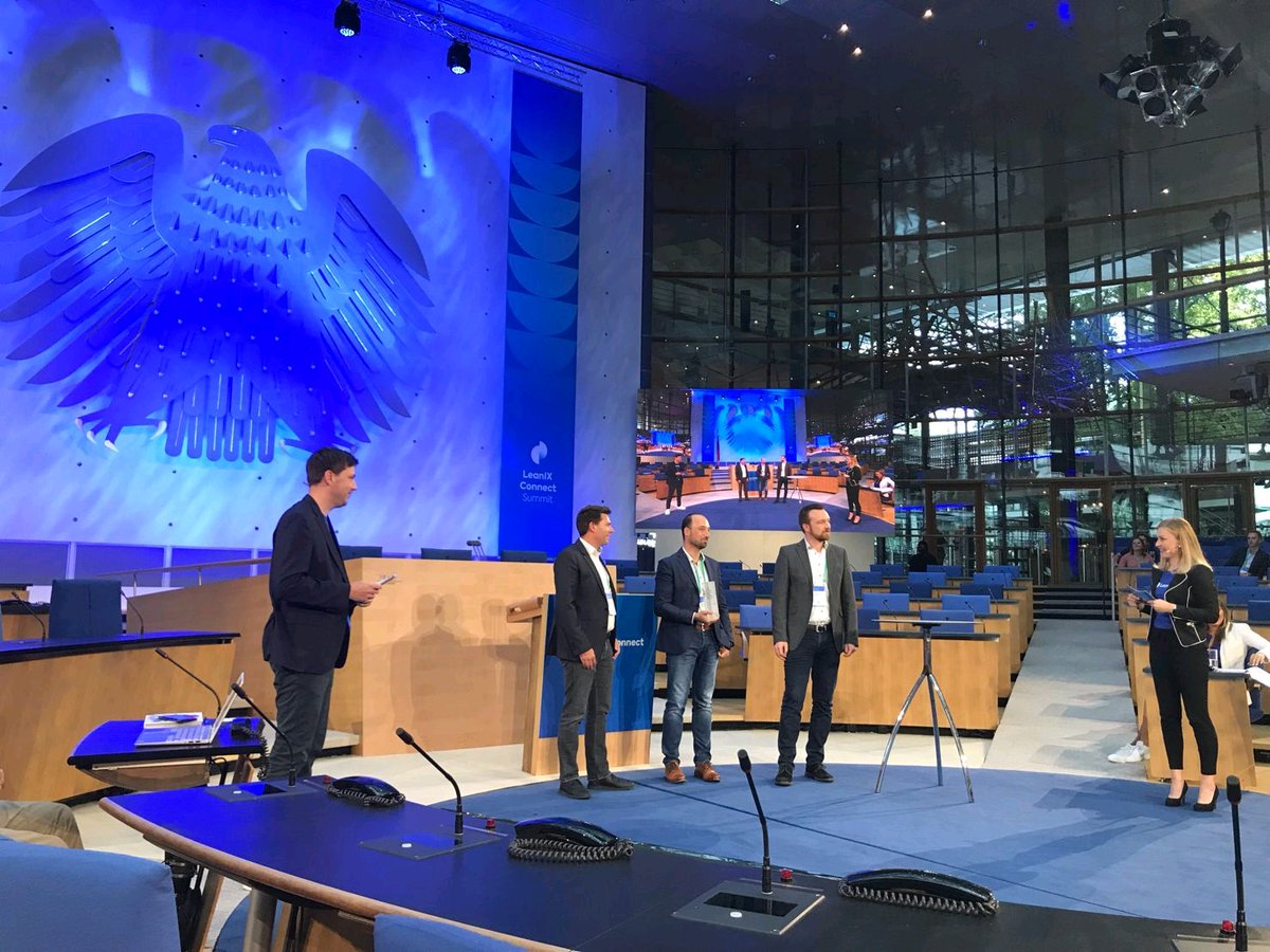 CsSchSim's tweet photo. What an incredible day. I'm very honored to receive this team award today as LeanIX Strongest Innovator and incredibly proud of my team 👏 #team #teamwork #KUKA #EntArch #EnterpriseArchitecture #leanix https://t.co/zRuPpX2ZC8