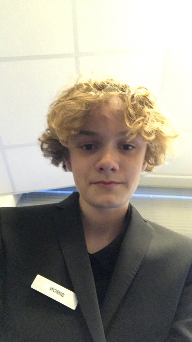 Simon tweet media
