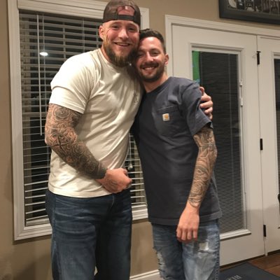 dee2_2jayy's tweet photo. #NewProfilePic https://t.co/WdNxjVIk7O