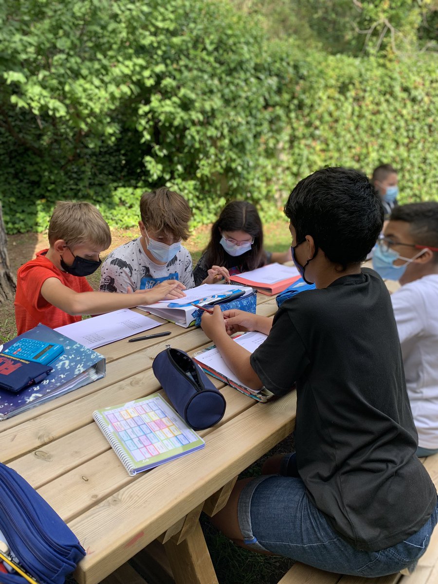 Treball cooperatiu i resolució de problemes. Reptes per resoldre amb l’ajuda de tot el grup! Som-hi!