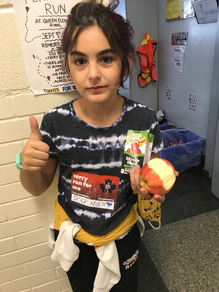So much joy @HPEDSB_QEB today at our Terry Fox Run! Thanks for the apple and juice box donations for our students (Metro in Belleville and Belleville Independent)! We will always try our best like Terry!#tryliketerry