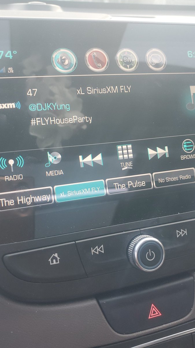 staceykWV's tweet photo. @djkyung #xmfly Loved my commute home! https://t.co/qWJSodSpQv
