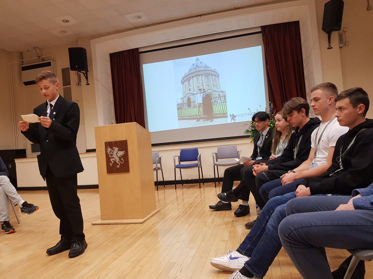 Our new Year 7 students were a credit to the school this evening #superstars #OpenEvening <a href="/SHS_ART_MissG/">Kate Geering</a> <a href="/RebeccaLinney1/">Rebecca Linney</a> <a href="/niallsmith1970/">Niall Smith</a>