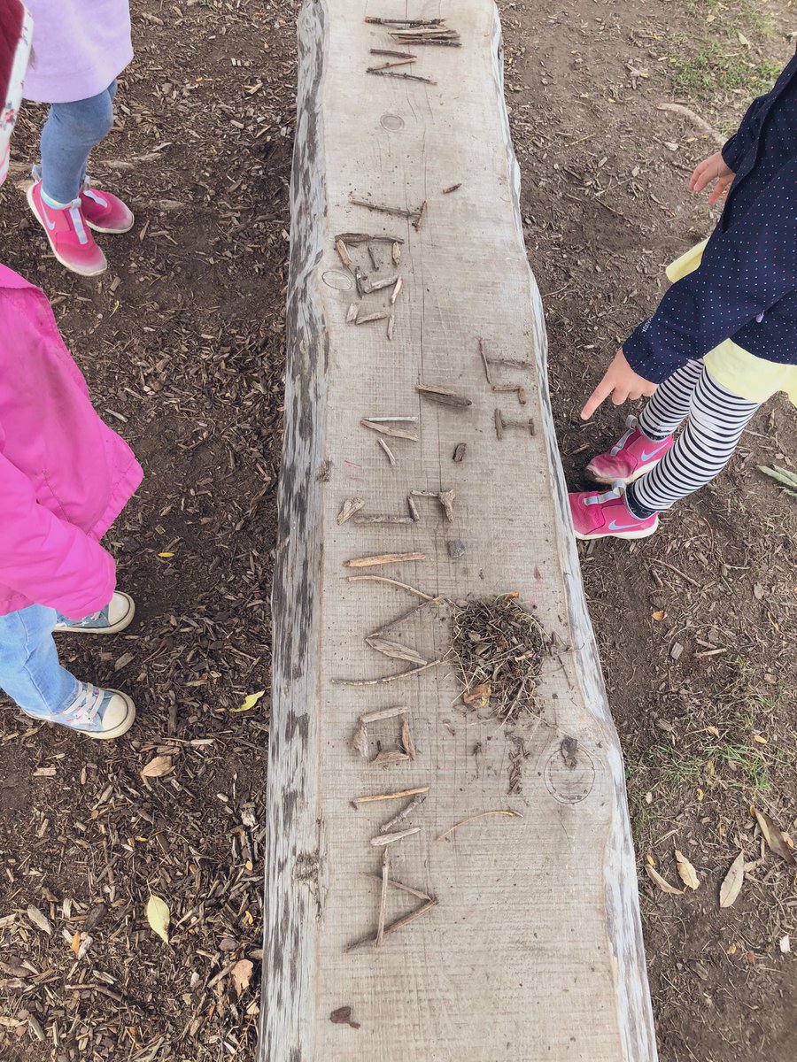 Building our names with sticks today was so much fun - especially decorating with “sprinkles” 🪵 #ocsbkinder #outdoorlearning @AngelsOCSB