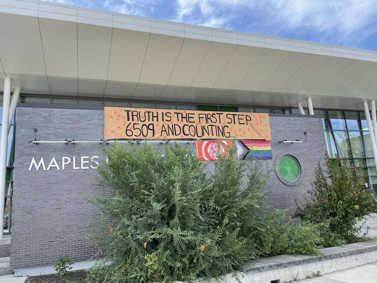 Tomorrow marks the 1st National Day for Truth &amp; Reconciliation.
It honours the lost children &amp; Survivors of residential schools, their families &amp; communities. Commemoration of the tragic &amp; painful history &amp; ongoing impacts of residential schools is a vital component of the T&amp;R