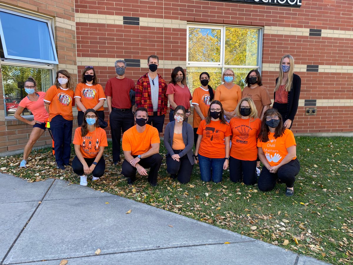 MsTurkoClass's tweet photo. Staff and students @StESeton_CCSD came together today in the spirit of Orange Shirt Day and the first National Day for Truth and Reconciliation! 🧡@CCSD_edu https://t.co/tpiO4EYA3k