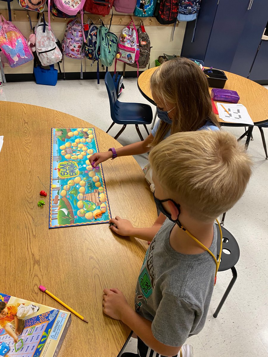 teach_wells's tweet photo. These 2nd graders are loving our new hands on math games! Thank you @BarnwellPto for supporting our bears! 🐻 https://t.co/weNWJ5apm5