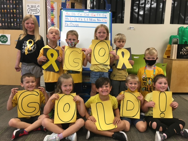 mbschcounselor's tweet photo. It was a wonderful day at #MorrisJays to celebrate #ChildhoodCancerAwarenessMonth! Thanks to everyone who participated in #gogoldforchildhoodcancer! #beatcancer #TeamLandon #sparklesforava @mscourtneyprek https://t.co/mNWp5l4RPc