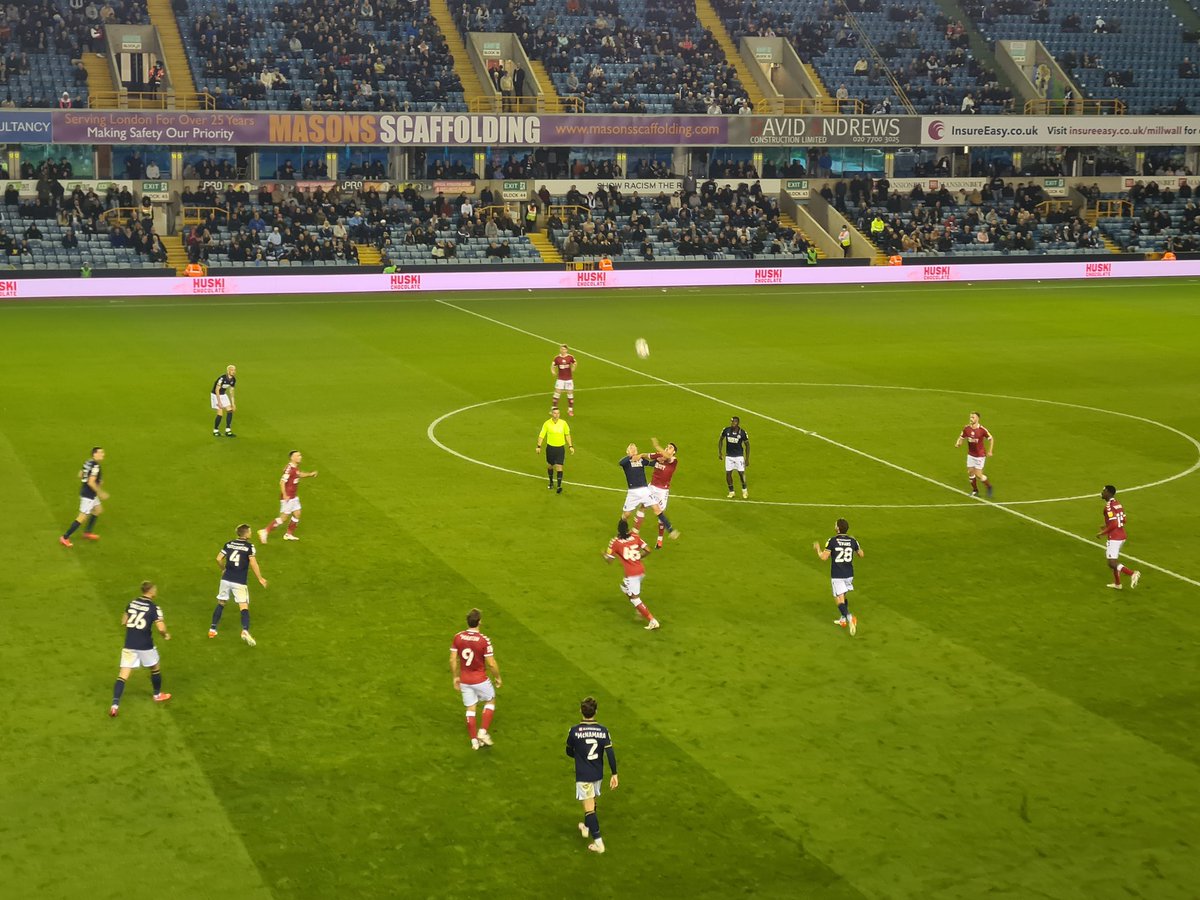 Andrew007Uk's tweet photo. Ends:
@MillwallFC (0) 1 Wallace 64 pen.
@BristolCity (0) 0
Admission £33
Programme £3 (68 pages)
Attendance 11,839 (815 away)
Not the prettiest but v. good individual performances from @ScottyMalone28 who was everywhere until injured & 🇨🇩 striker #Afobe who won the penalty. https://t.co/jiKaeCYBBl