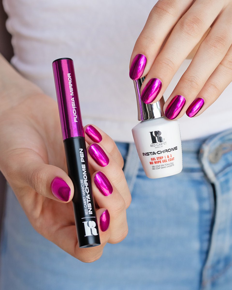 redcarpetmani's tweet photo. You're not going to want to go back to just gel art with the NEW Insta Chrome Pens! Shade featured: Fuschia Mirror

Shop now https://t.co/PCq5HU1dGb

#RedCarpetManicure #RCMNails #RCMBabes #RCMBabe #RCMChromePen #InstaChromePen #HolographicNails #ChromeNails #nailsoftheday https://t.co/zIccKYLwJ5