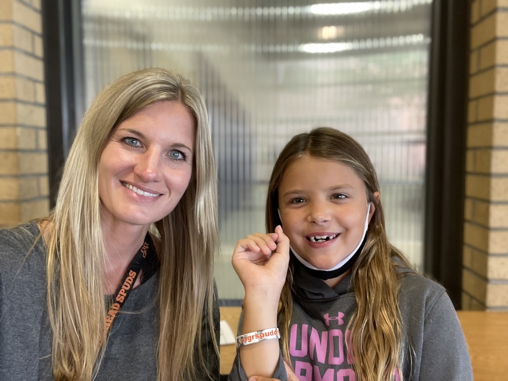 sgrspuds's tweet photo. Whitney is an #sgrspudoftheweek because she is a wonderful leader! She is a kind student who makes others feel seen, heard and appreciated. Whitney is becoming more confident in her skills, especially in math and writing, and pushes herself each day! Stay awesome! #SpudPride https://t.co/vbE97Ocfmh