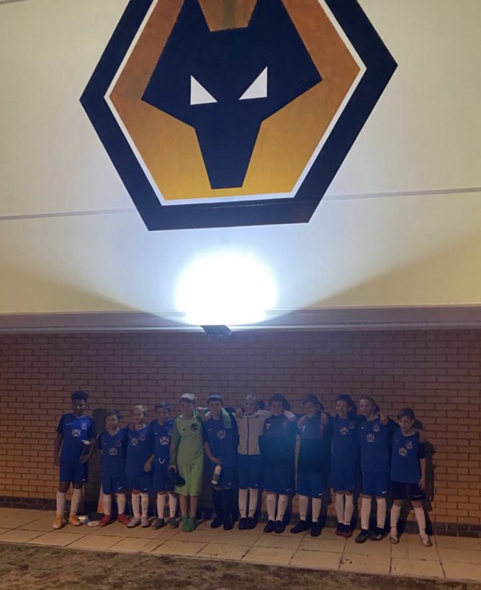 SolihullAcadFC's tweet image. Another great experience for our @jpluk u11’s and u12’s tonight, another kind invitation by @Wolves to play their academy at such fantastic facilities.

#SolihullAcademy
#creatingopportunities
#AllAboutDevelopment