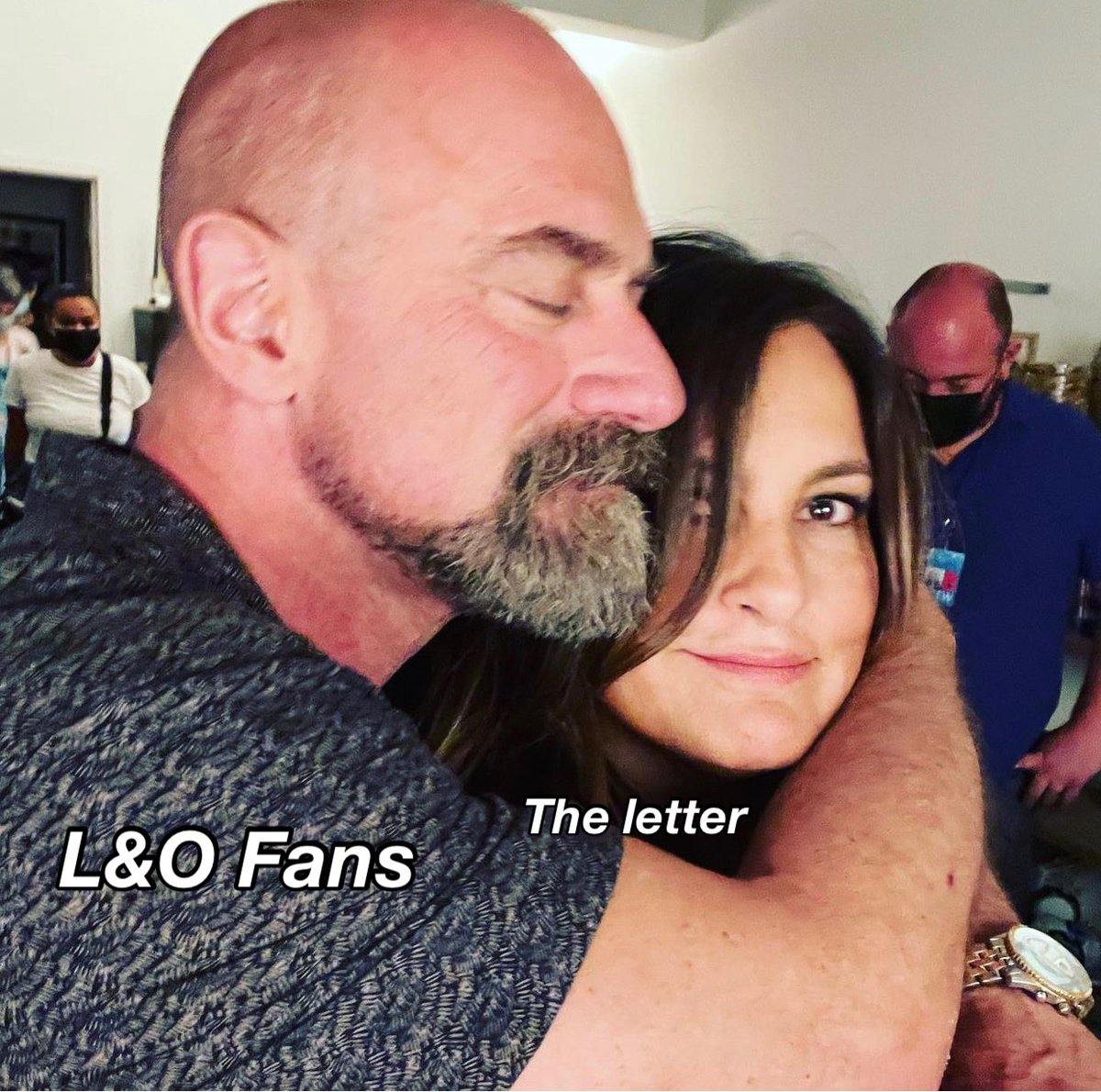 lawandordertv's tweet photo. If you get it, you get it. If you don't, you don't. #WhatsInTheLetter https://t.co/j2CrgcMuMP