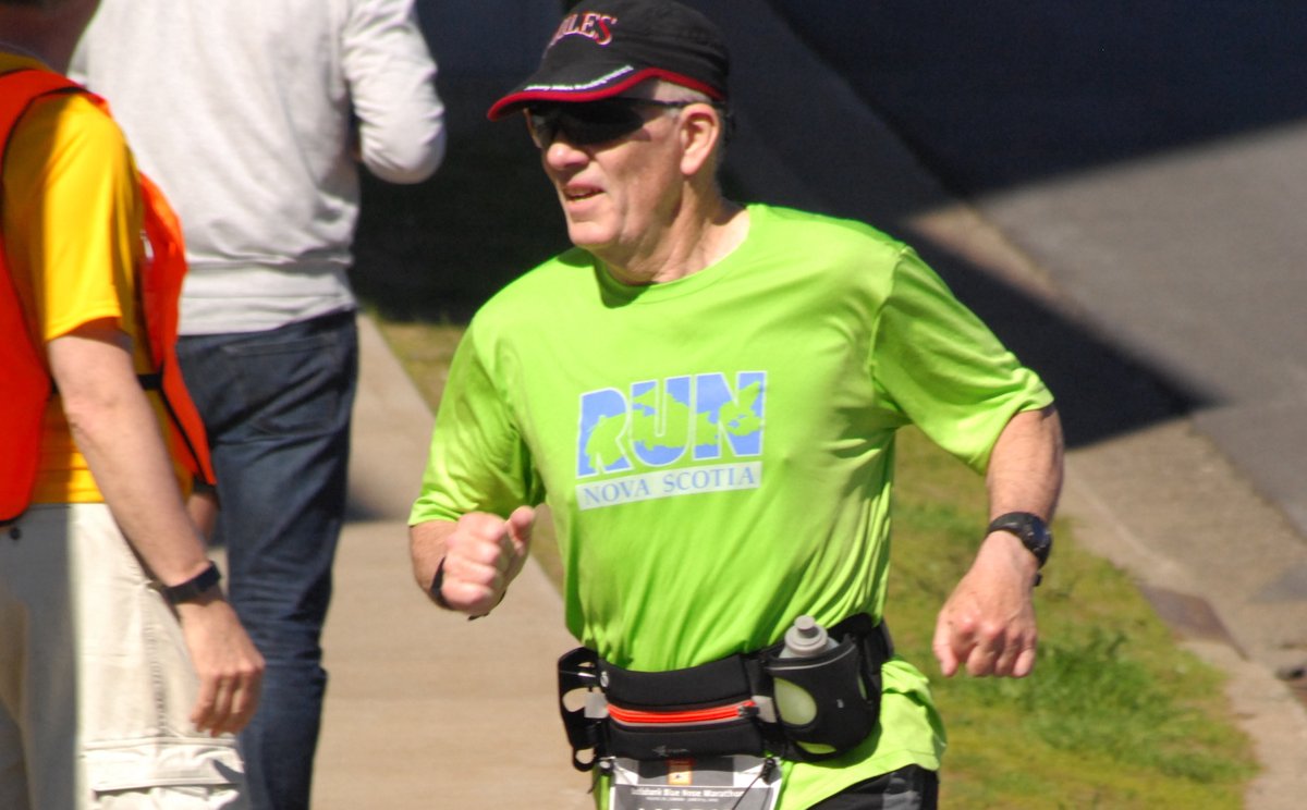 JohnStantonRR's tweet photo. The purpose of our lives is happiness, running will make you happy! https://t.co/rM6MUE9Ljs
