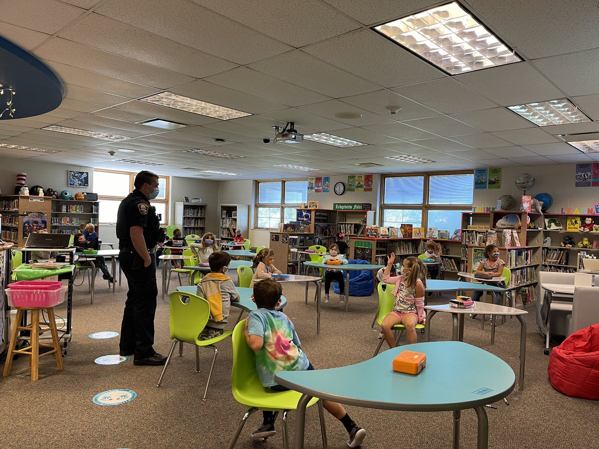 Ledgeview Library tweet media