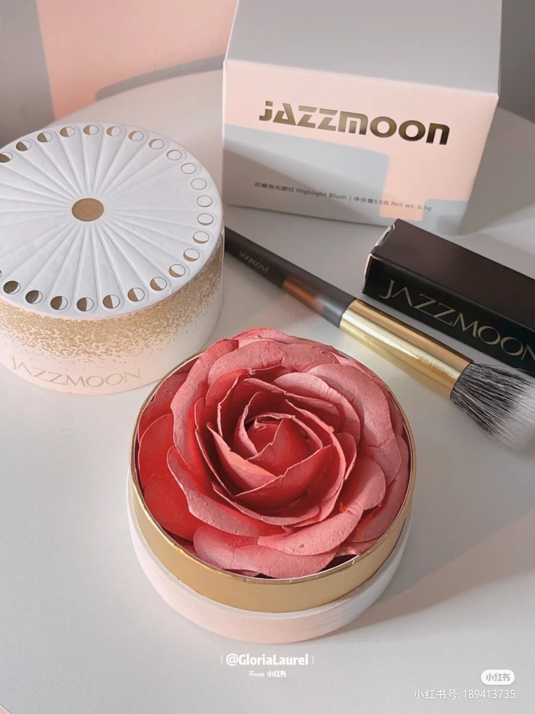 マニ イエベ秋 中国コスメのjazzmoonから花びらチークがでている T Co Hpbp94l7sx Twitter