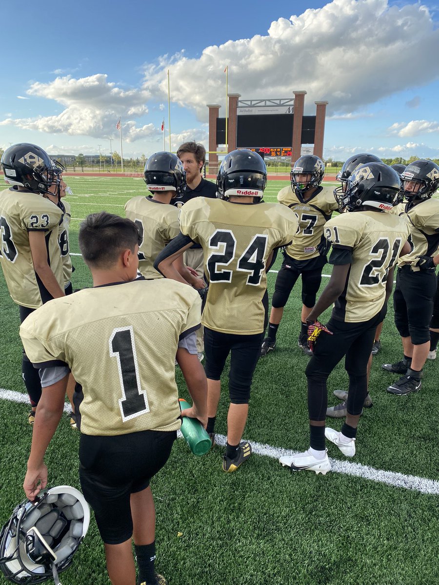 BisFootball's tweet photo. Brookside vs. Westbrook!! @CCISDAthletics https://t.co/qZF5wOOWZJ
