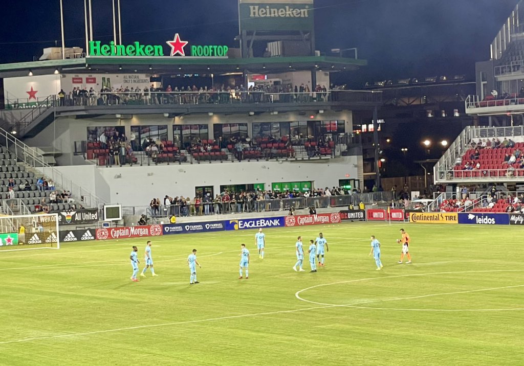 TJErickson's tweet photo. Come on you Loons! #MNUFC #COYL https://t.co/g1T5eX8EQD