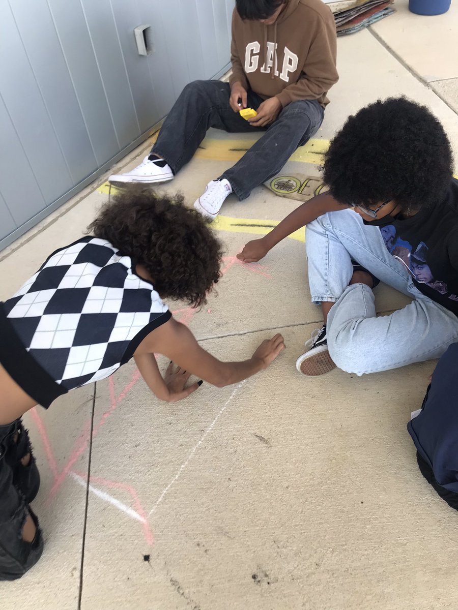 East Central Art tweet media