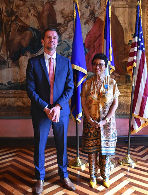 JeremieRobertCG's tweet photo. For her pioneering role in the fight for environmental equality, which align closely with France’s commitments and priorities, I was honored to award Peggy Shepard with the insignia of "Chevalier de l’Ordre National du Mérite". https://t.co/WhoQPueCVV