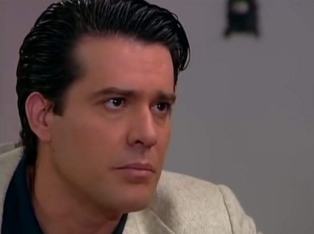 angfammiguel's tweet photo. Muchas fotitas de nuestro mas guapo y hermoso @MDeLeon_Oficial #Adoroooooo
#MiguelDeLeón #DouglasMaldonado #AUsurpadora https://t.co/6MfpMdXQVb